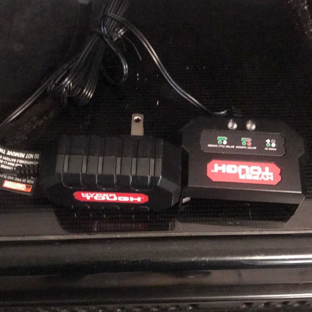 New Hyper tough lithium battery charger